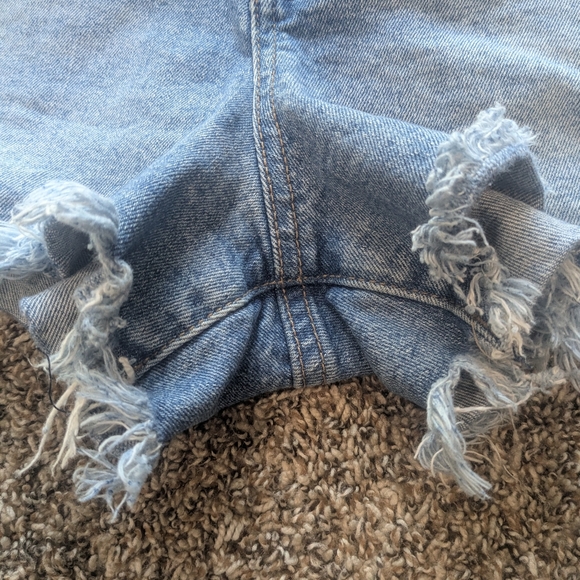 Kut From The Kloth Jane High Rise Jean Shorts Size 14 - Picture 5 of 7